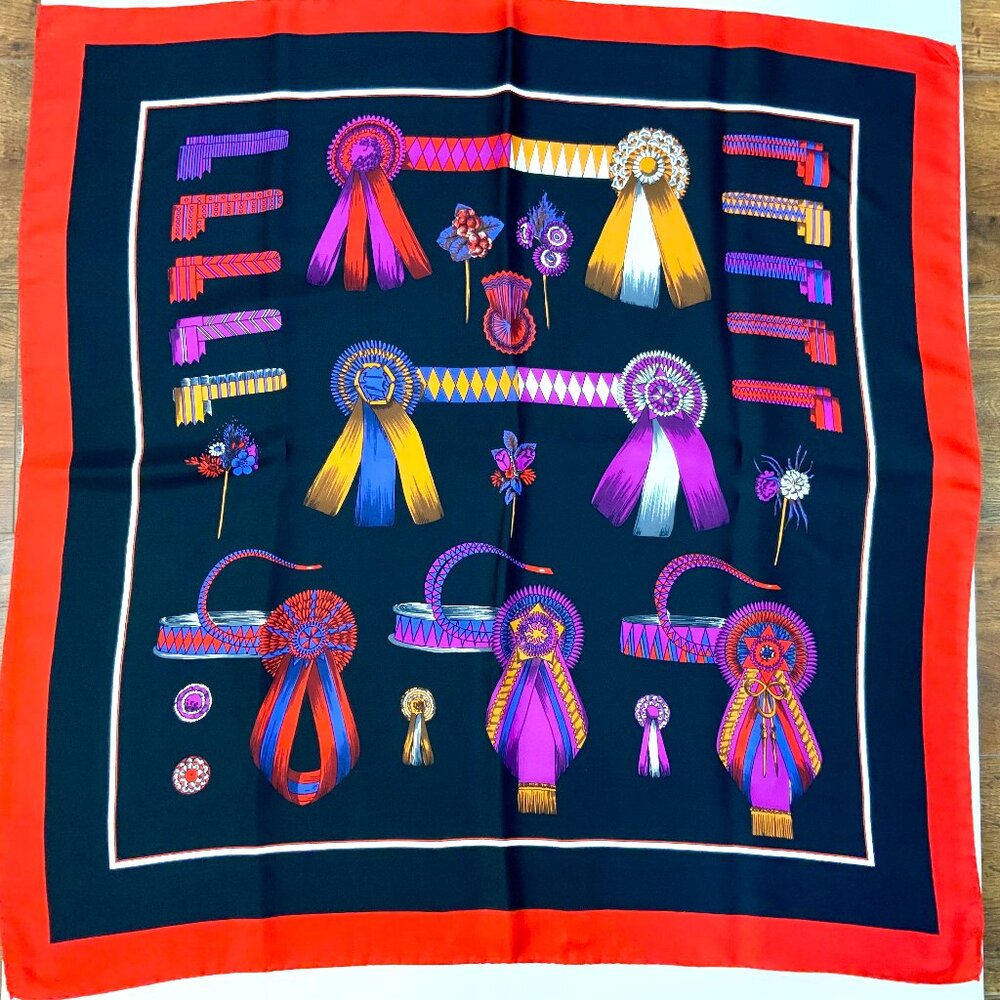 Designer-Inspired Squred Fashion Silk Scarf Y2K 30" - Picture 3 of 16